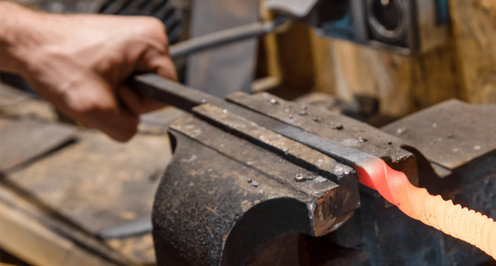 atelier-diy-forgeron-couteau