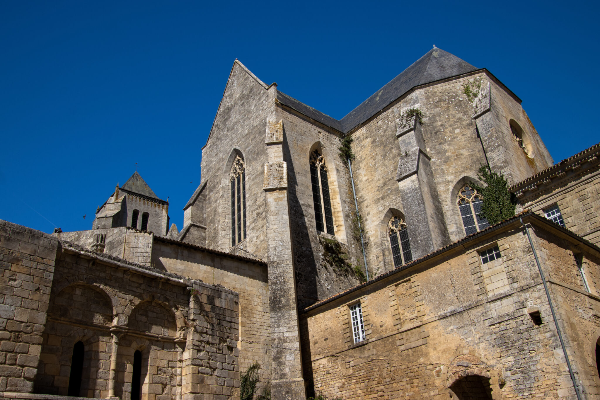 abbaye-royale-celles-sur-belle