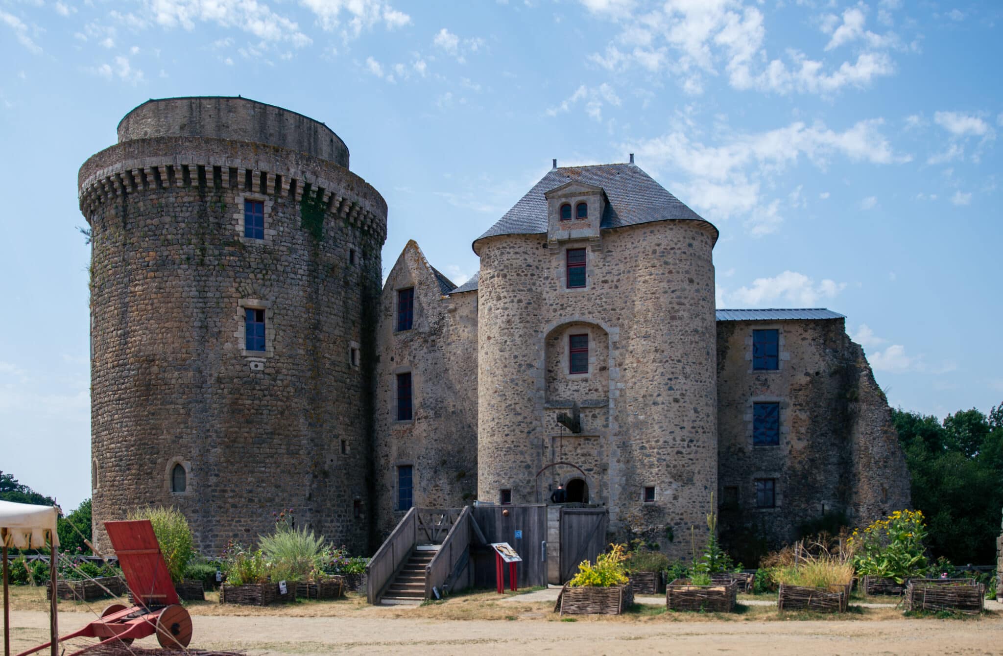 chateau-fort-saint-mesmin