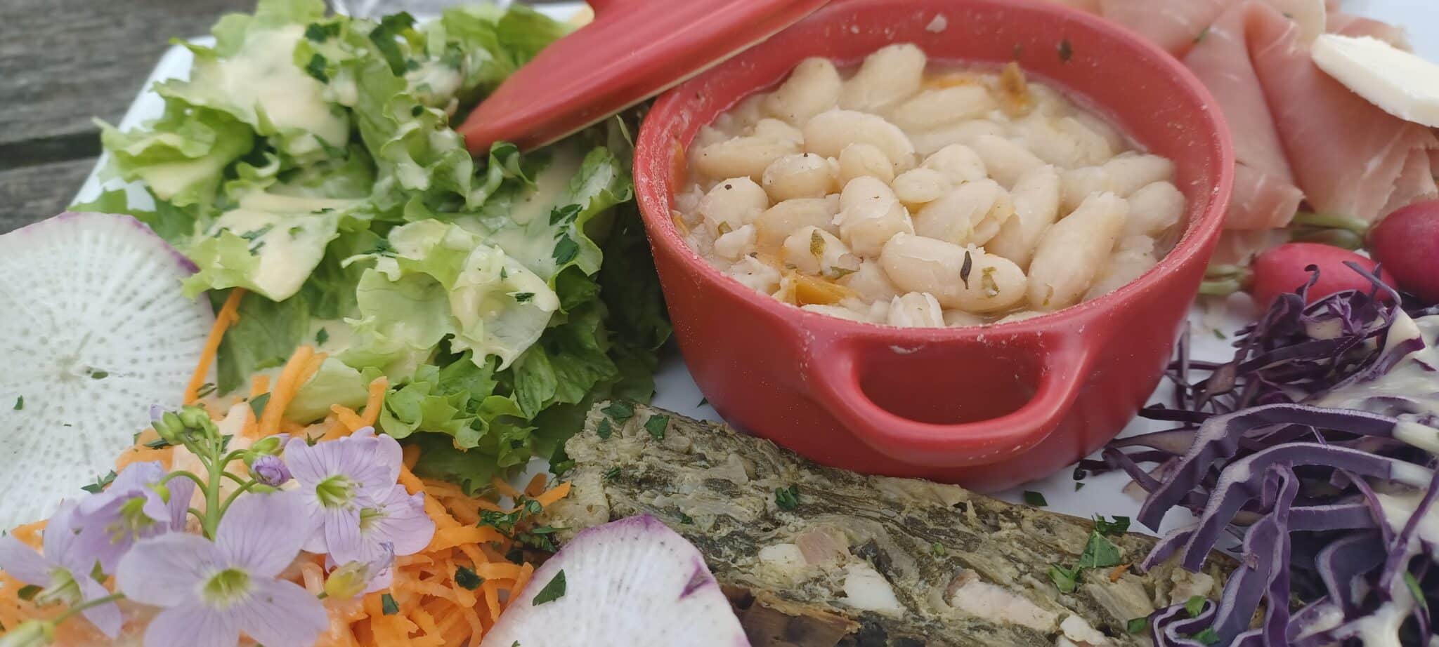Repas maraîchin Locavor au milieu des oiseaux